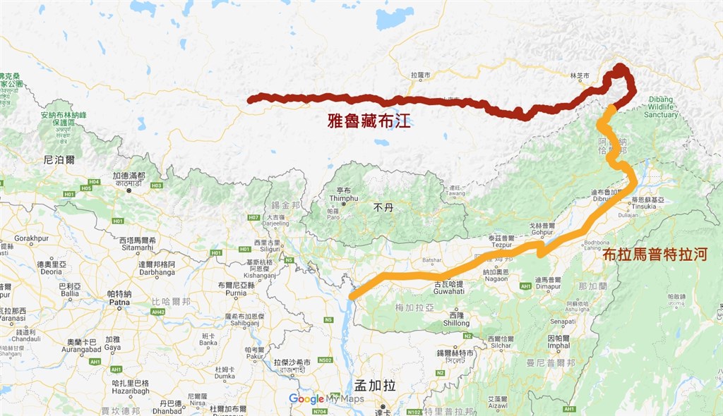 中國確定將在雅魯藏布江興建水電廠後,印度官1日表示,印度考慮在下游的布拉馬普特拉河推動一項10GW(GW為10億瓦)的水電計畫。(圖取自Google地圖網頁google.com.tw/maps)