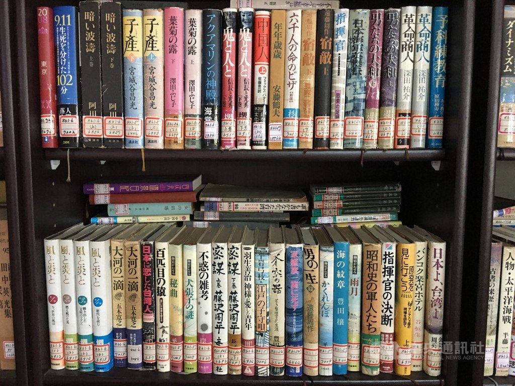 位於屏東的池上一郎博士文庫有豐富館藏,以日文書籍為主,約1萬6000冊,可在文庫內閱讀藏書,或是免費借書。中央社 110年1月11日