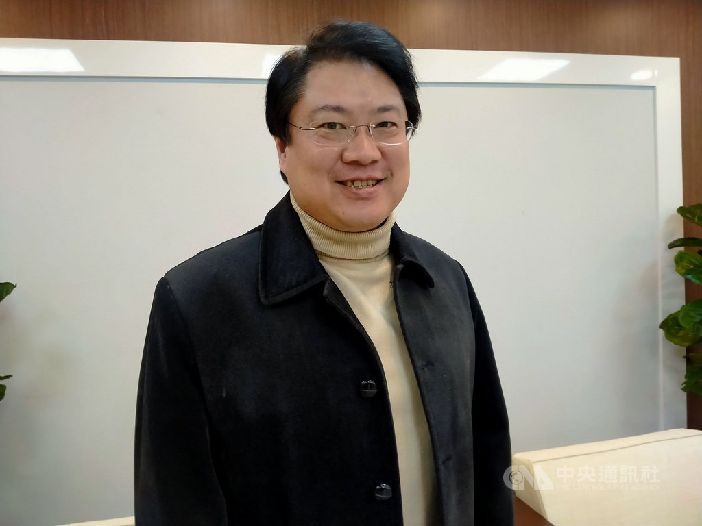 台北市長柯文哲指基隆、新竹、桃園3個綠營縣市串聯停辦(應是改線上直播)跨年晚會,對此,基隆市長林右昌(圖)13日表示,柯文哲大錯特錯,莫名其妙。中央社記者王朝鈺攝 110年1月13日