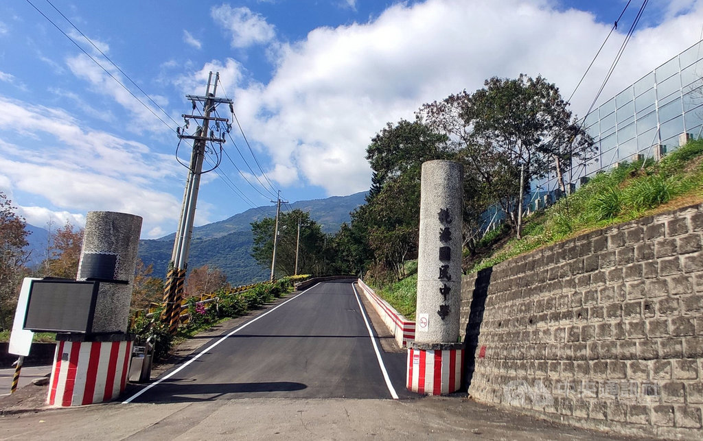 台東縣延平鄉民推動在地國中「公辦民營」希望翻轉原鄉教育,計畫遭台東縣政府駁回。台東縣府表示持開放態度,但目前台東縣的國中端並沒有要公辦民營的想法。中央社記者盧太城台東攝 110年1月13日