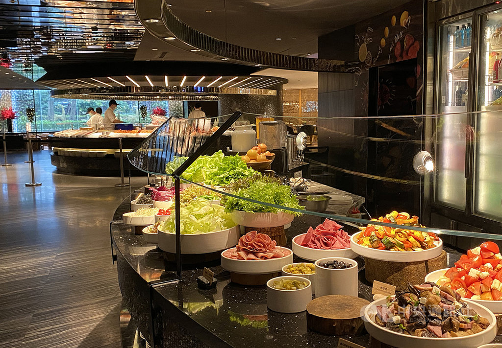疫情發展牽動國內飯店業、餐飲業營運表現。(晶華酒店提供)中央社記者江明晏傳真 110年1月23日