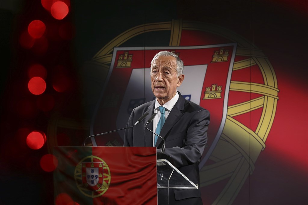 葡萄牙雖然實施防疫封鎖令,仍於24日舉行總統大選。各界普遍預測中間偏右的現任總統德索沙將順利連任。(美聯社)
