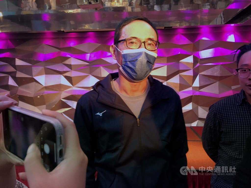 中職中信兄弟隊開季規劃4名洋投,領隊劉志威(圖)表示,德保拉和萊福力已經抵台,歐尼爾、加百利也將陸續抵台,至於團隊談薪進度已完成約7成。中央社記者謝靜雯攝 110年1月25日