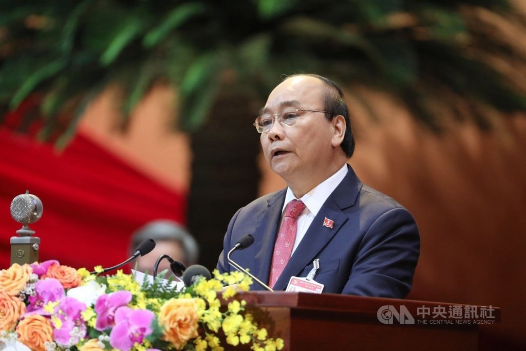 越共中央政治局委員、越南總理阮春福26日在越共13大會議開幕式上致詞。(越通社提供)中央社記者陳家倫河內傳真 110年1月26日