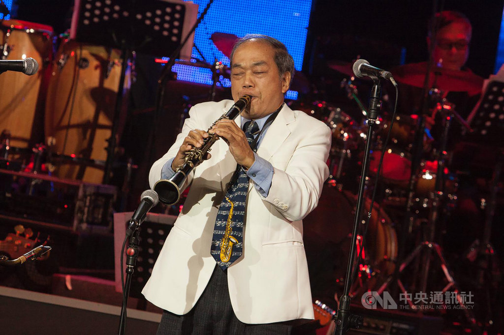 國寶級薩克斯風演奏家「番王」王吉宣（圖）31日由他的兒子王鐘逸證實過世消息，王吉宣因心臟衰竭過世，享壽80歲。（華風文化提供）中央社記者王心妤傳真　110年1月31日