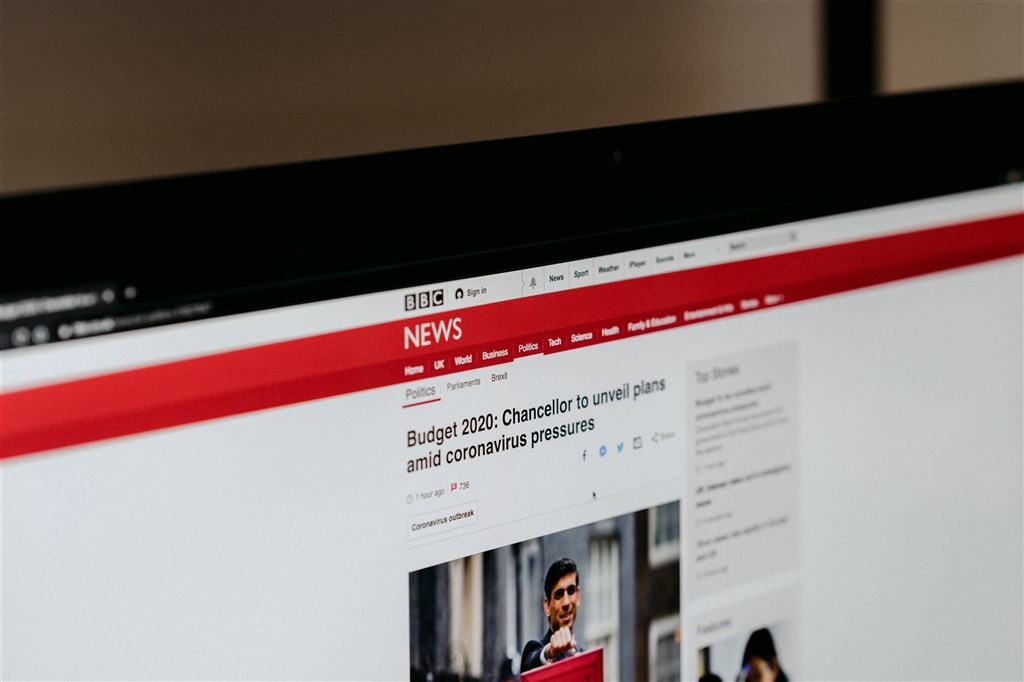 英國廣播公司世界新聞頻道遭到中國當局禁播。(圖取自Unsplash圖庫)