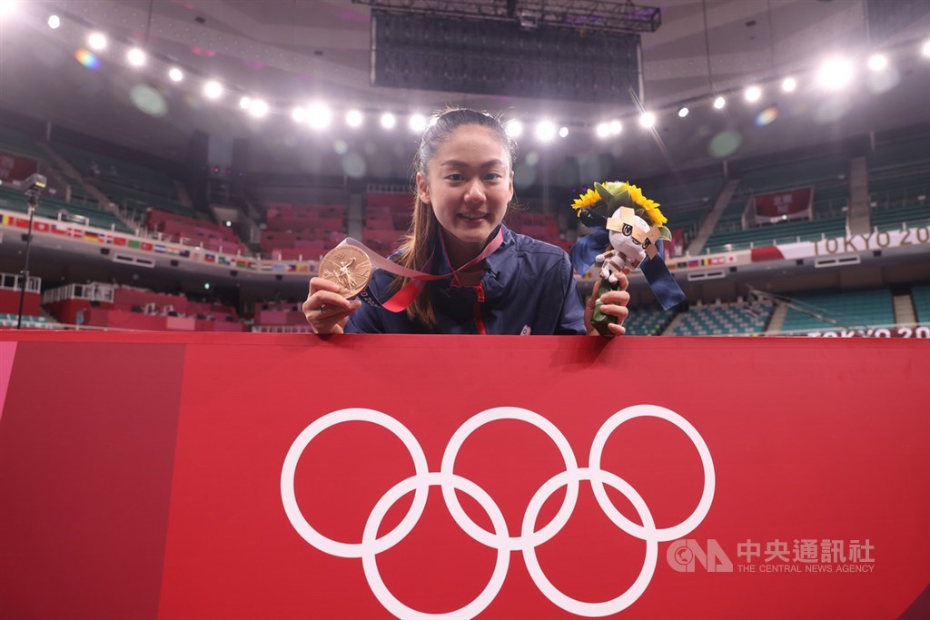 空手道首度成為奧運正式比賽項目，台灣空手道好手「小清新」文姿云也首闖奧運殿堂，5日成功拿下2020東京奧運空手道女子55公斤量級銅牌，儘管帶點遺憾，但仍讓世界看見了台灣以及她堅持不懈的努力。中央社記者吳家昇攝 110年8月5日