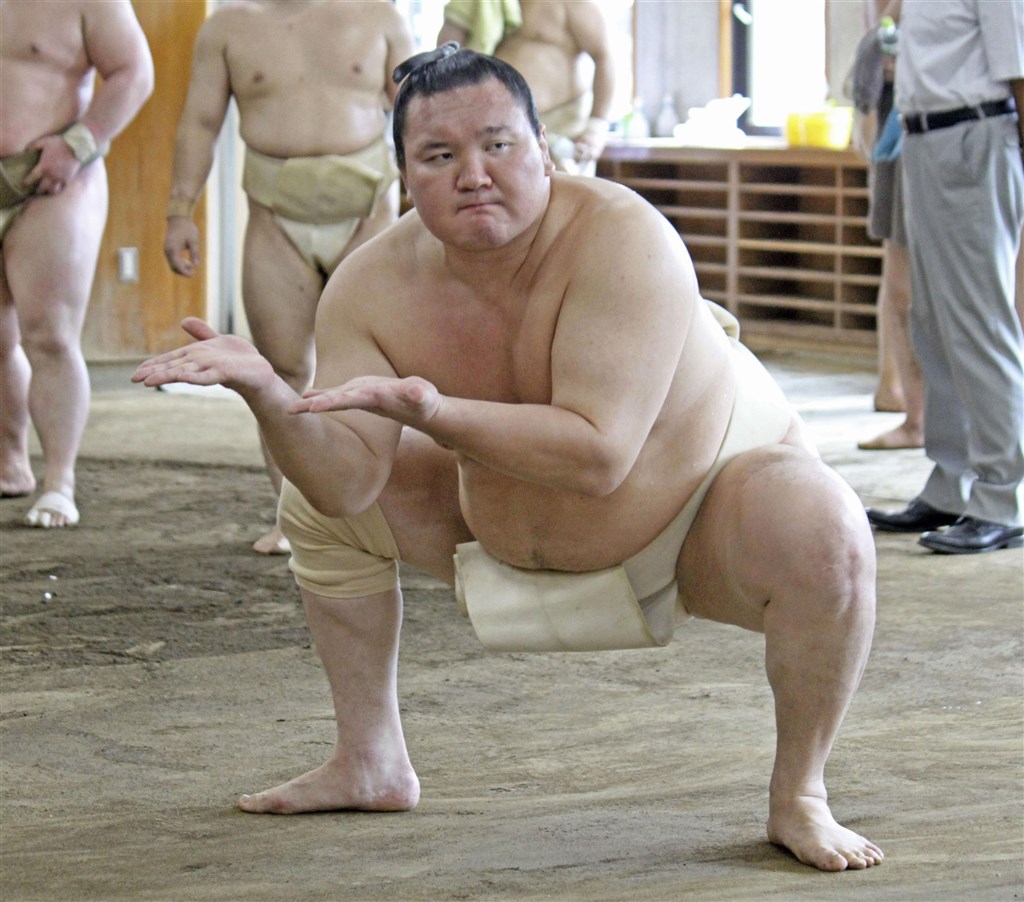 橫綱白鵬因膝傷決定退休生涯45次優勝寫日本相撲紀錄 運動 重點新聞 中央社cna