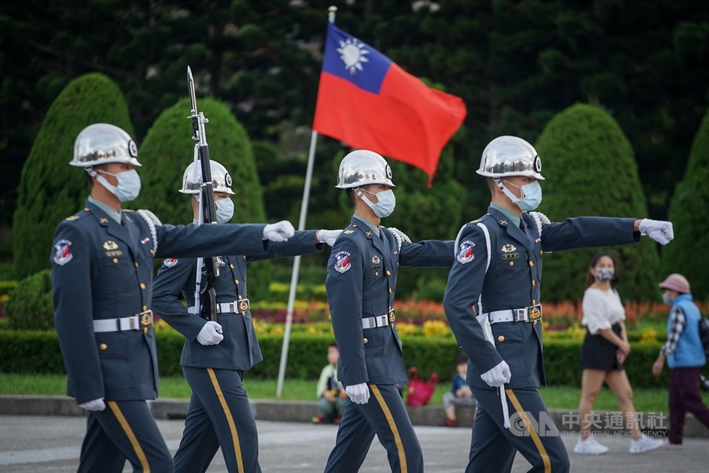 支持軍公教調薪 彭双浪：科技業薪資增幅逾4% | 產經 | 中央社 CNA