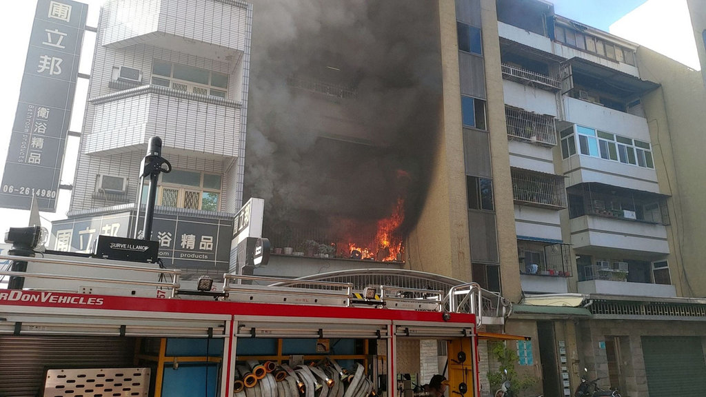 台南集合住宅火警釀輕重傷3人1嬰兒送醫| 社會| 中央社CNA