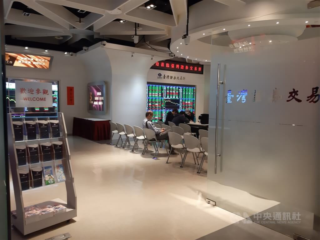 台股開戶數逾人口一半44%年輕族群已開戶| 證券| 中央社CNA