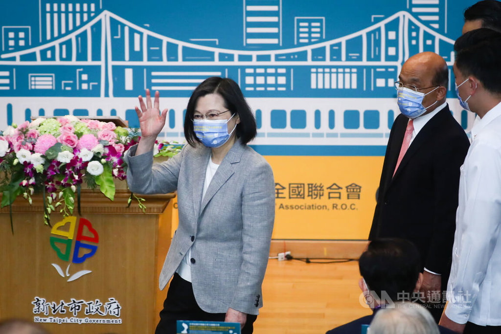 總統：政府業界共同努力行銷台灣優質中藥製劑 | 政治 | 中央社 CNA
