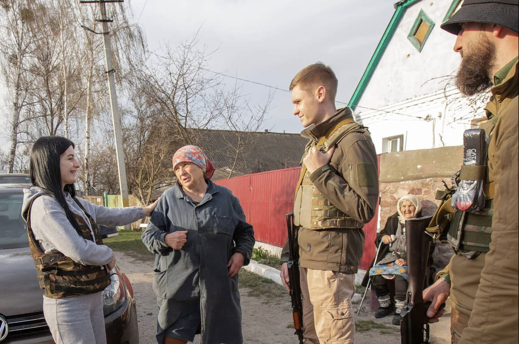Re: [新聞] 前線需夜視鏡 烏克蘭記者盼台捐款添戰力