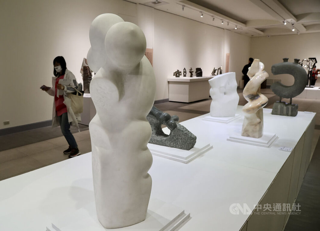 郭清治雕塑特展「重量級」登場國父紀念館| 文化| 中央社CNA