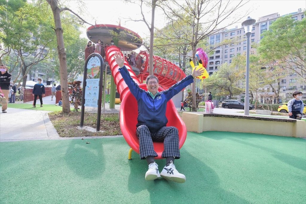 唐非 - Playground