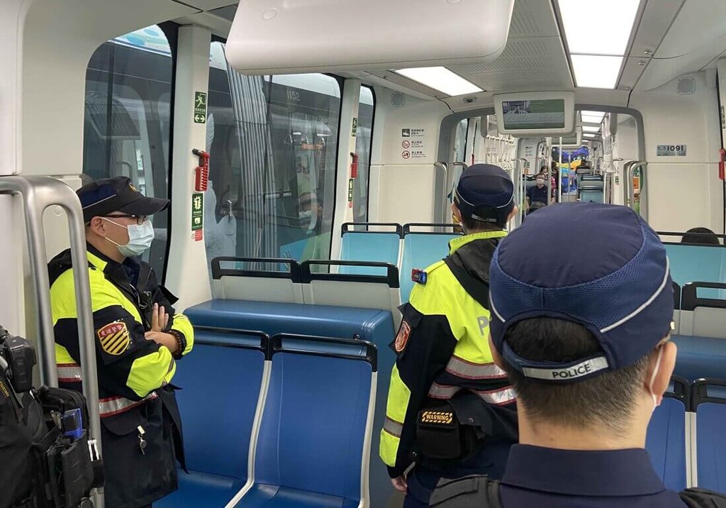 新北規劃成立捷運警察隊 執行隨車巡邏強化維安 地方 中央社 Cna