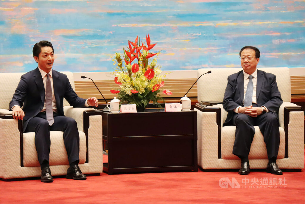 蔣萬安會見上海市長 談對抗殖民歷史並提蔣經國 | 兩岸 | 中央社 CN