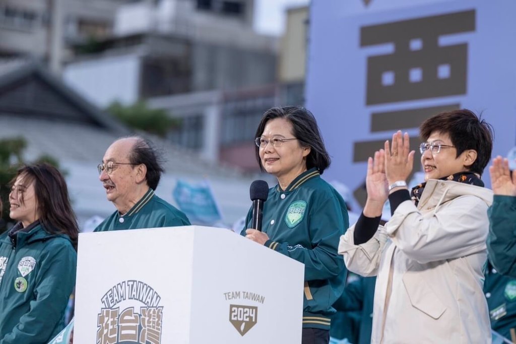 蔡總統籲支持賴清德蕭美琴  讓台灣持續走對的路 | 政治 | 中央社 C
