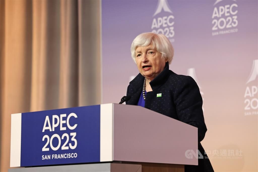 圖為美國財政部長葉倫（Janet Yellen）參加去年亞太經濟合作會議（APEC）財長會議。 （中央社檔案照片）