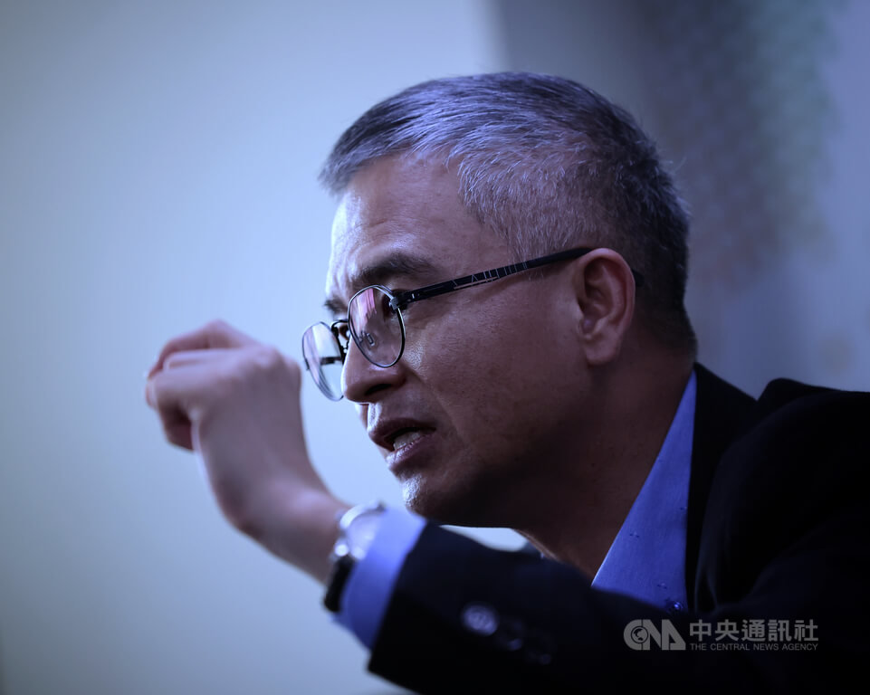 中華電信與文策院籌組「文化內容產業基金」，董事長郭水義表示，影視生態圈期望有露出的影視平台、有更多的預算資源，並為影視產業帶入新科技， ​​​​​​​「這3項任務，中華電都能幫上忙」，期待打造一個Hub，把好人才網羅回台，為台流影視打拚。（圖／中央社）