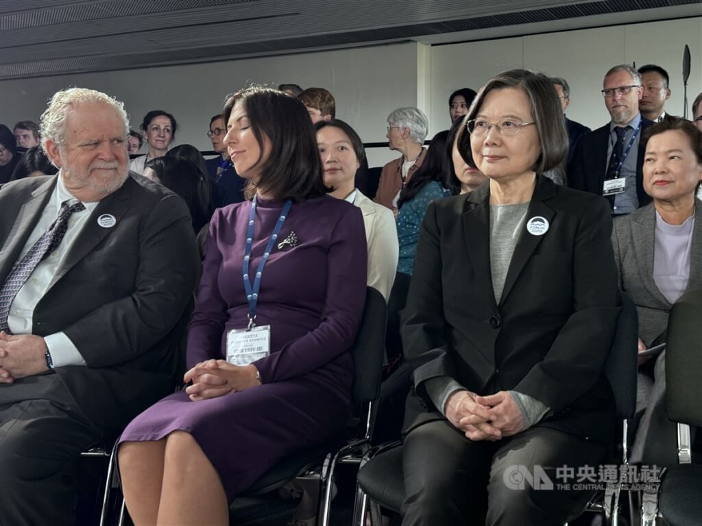 捷克論壇致詞遇中共軍演蔡英文：台灣民主不可妥協【演說全文】 | 政治| 中央社CNA