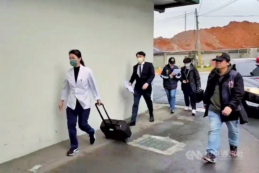 國1楊梅休息站車禍4死4傷檢擇期解剖駕駛| 社會| 中央社CNA