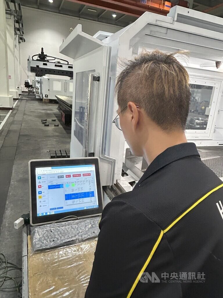 AI淨零／機械業隱形冠軍協鴻工業啟動雙軸轉型| 產經| 中央社CNA