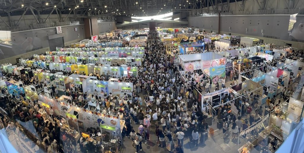 2024台灣文化創意博覽會首次移師台南舉辦，參觀人次及商機都創下佳機，圖為在文博會主展場大臺南會展中心的參觀人潮。（大臺南會展中心提供）中央社記者林孟汝傳真　114年8月7日