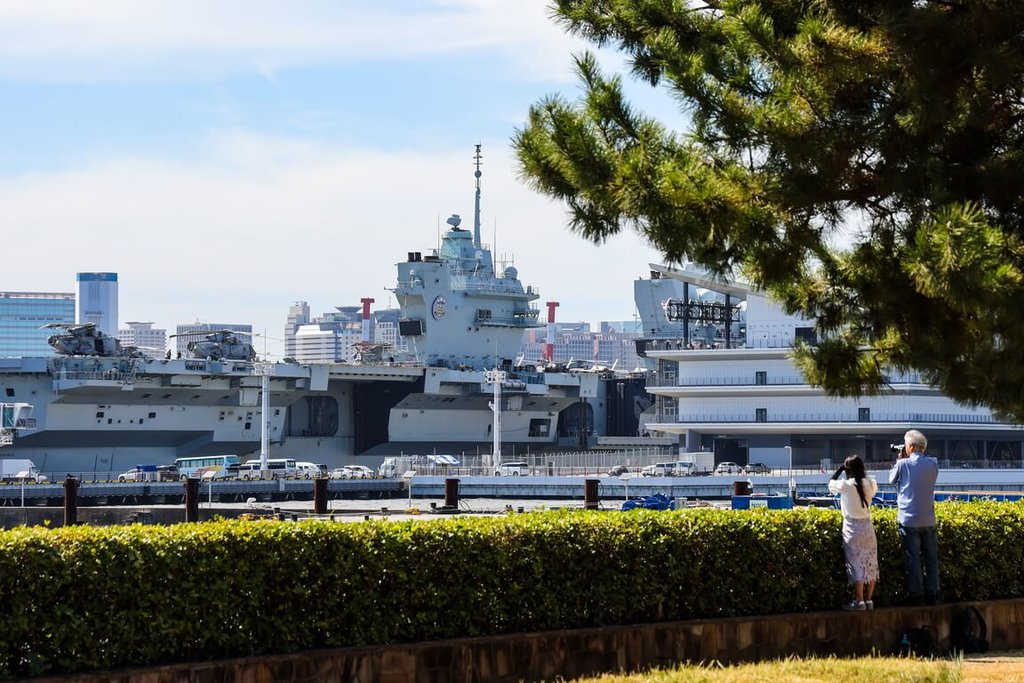 英國航空母艦首次停靠東京