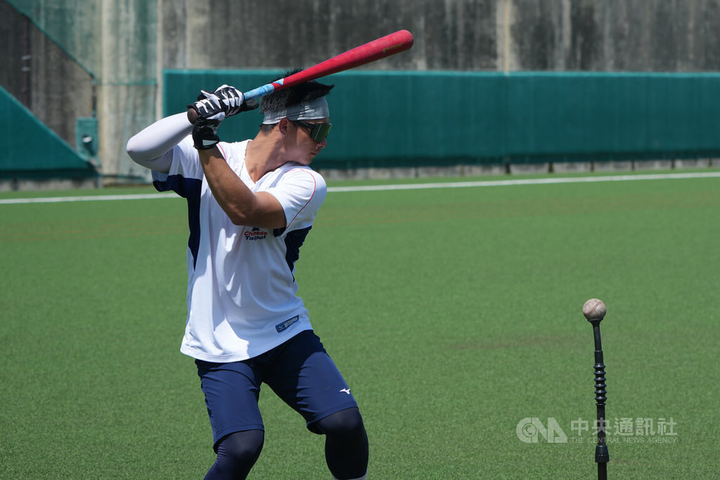 U18世界盃台灣隊江庭毅打擊練習