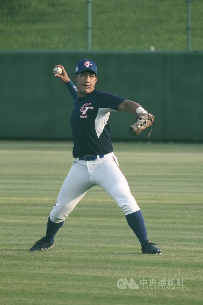 U18複賽首戰敲長打　曾聖恩：夠大膽就能有表現