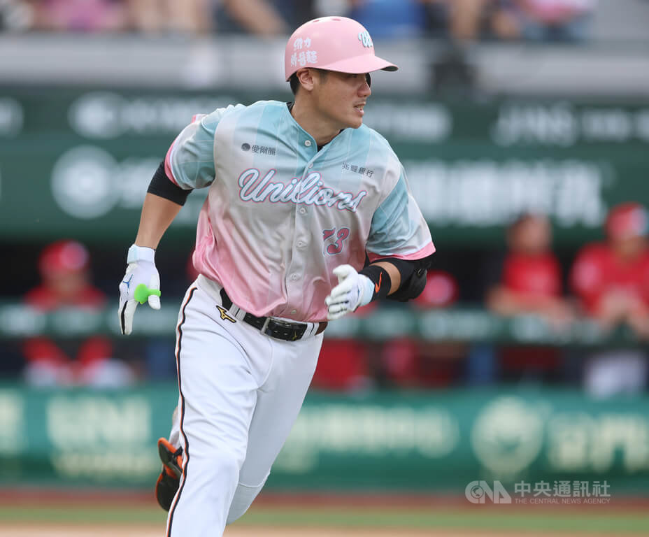 中職新莊獅龍戰　陳鏞基首局敲安助隊先馳得點