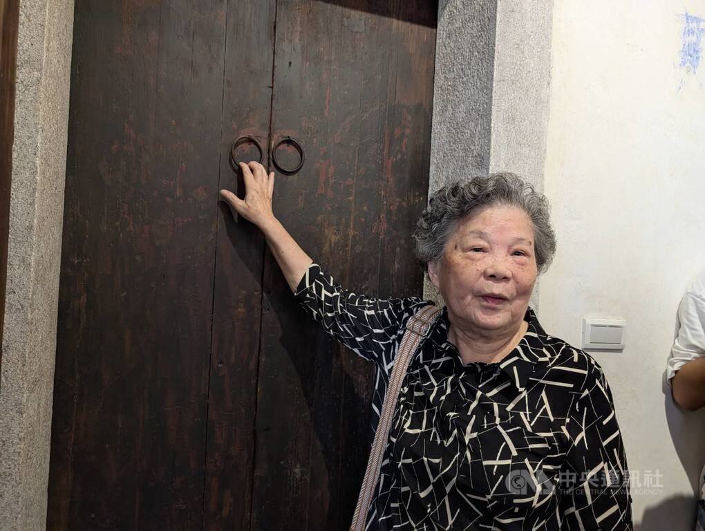 金門古蹟董允耀洋樓修復落成　後代導覽建築