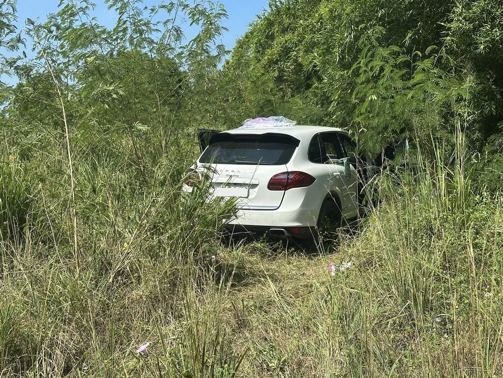 竹市街頭警連開10多槍　嫌犯拒捕衝撞逃逸