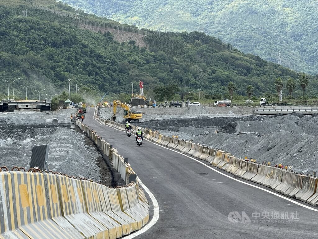 花蓮馬太鞍溪橋涵管便道提前通車