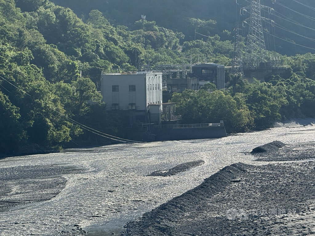 立霧溪堰塞湖　下游台電廠區