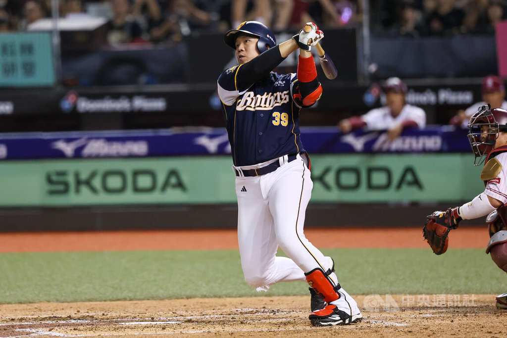 詹子賢開轟帶氣勢　兄弟台灣大賽第3戰搶勝