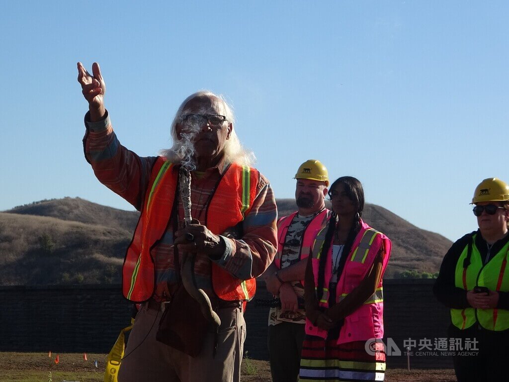 全球最大動物天橋　美洲原住民祈福