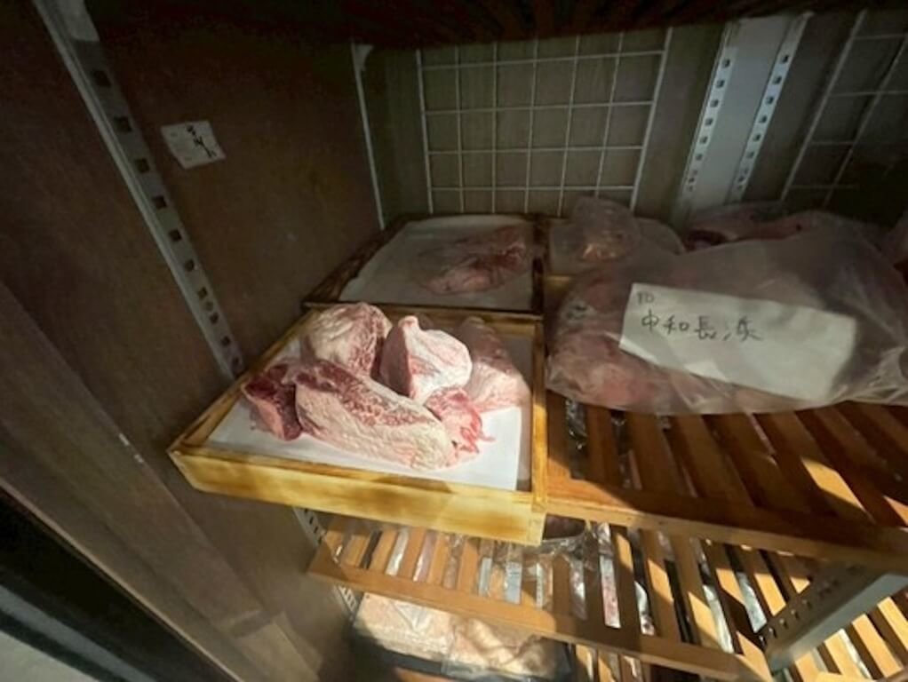 民眾吃壽喜燒上吐下瀉就診  北市衛生局前往稽查