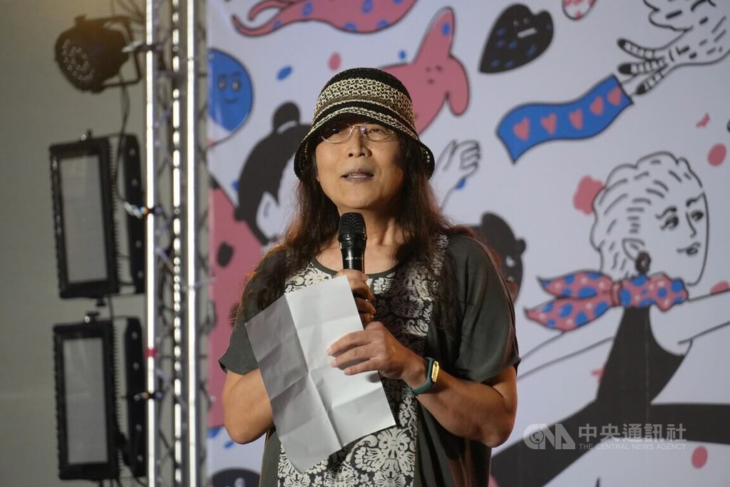 跨性別師鐸獎得主黃明真籲勿因偏見否定自我