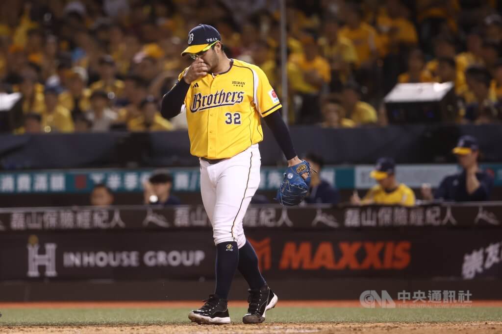 台灣大賽G4兄弟打序複製貼上　派最好投手羅戈先發