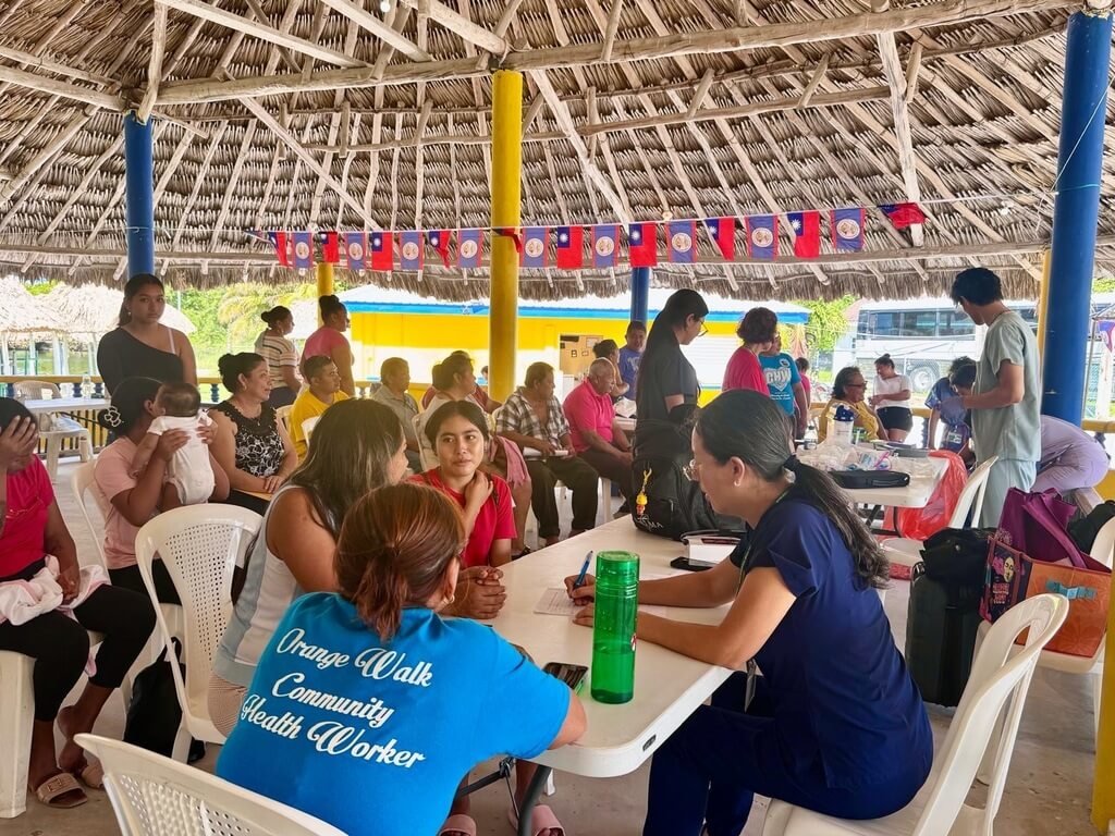 北美台灣醫師赴貝里斯義診　4天做50例外科手術