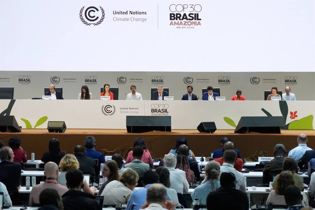 聯合國氣候變化綱要公約第30次締約方會議（COP30）21日會議現場。（美聯社）