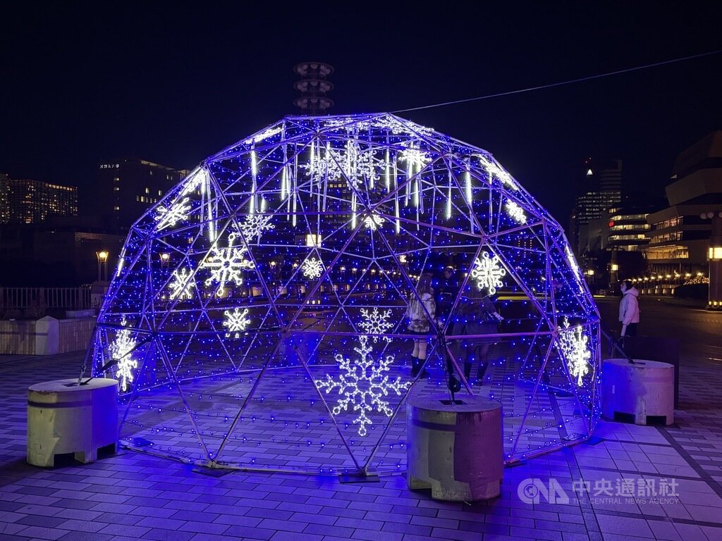 「LIGHT WALK ODAIBA」燈飾