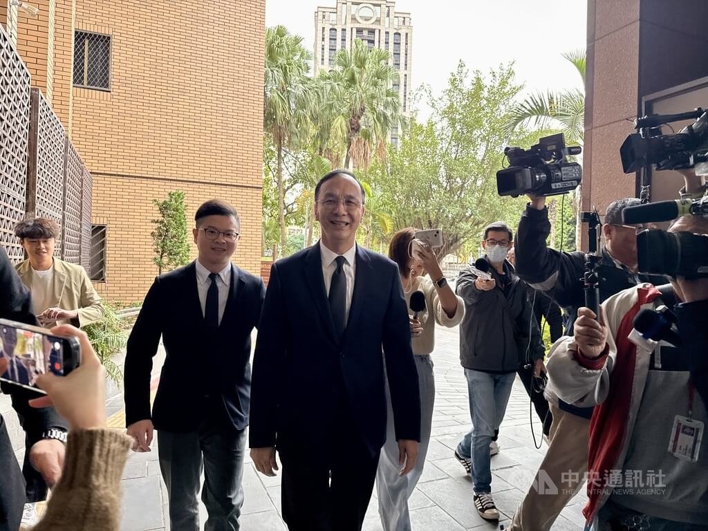 朱立倫訊後遭請回。（圖／中央社）