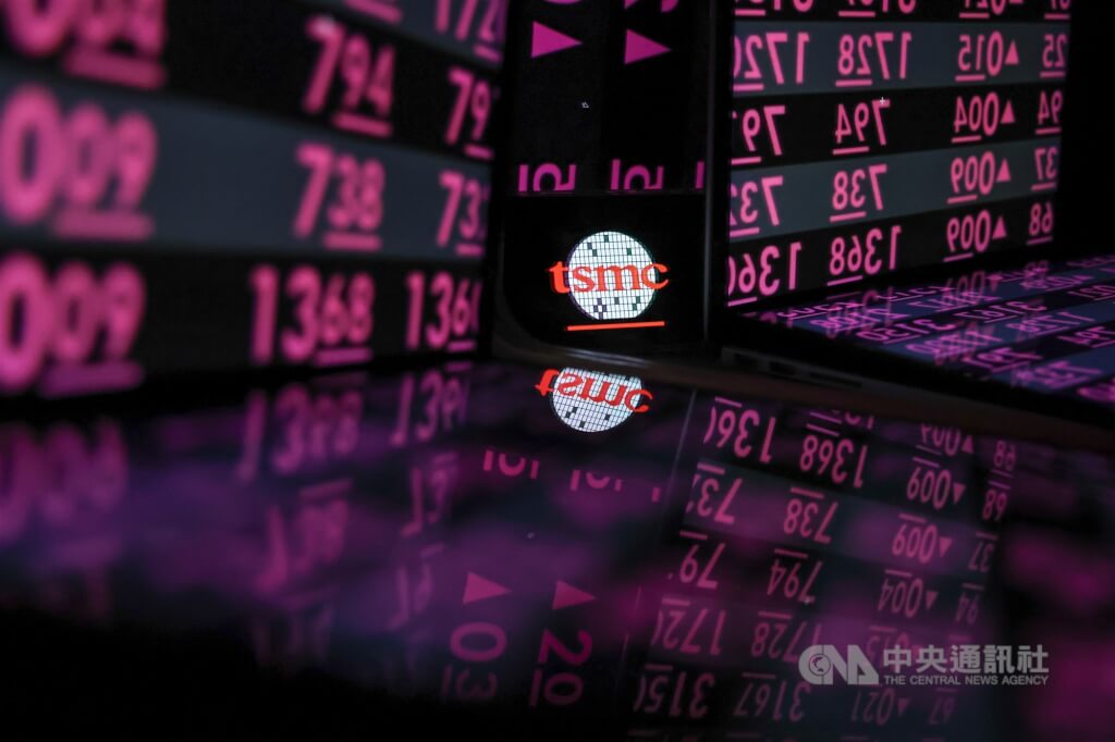 台積電重登1500元關卡 台股漲218點創收盤指數新高