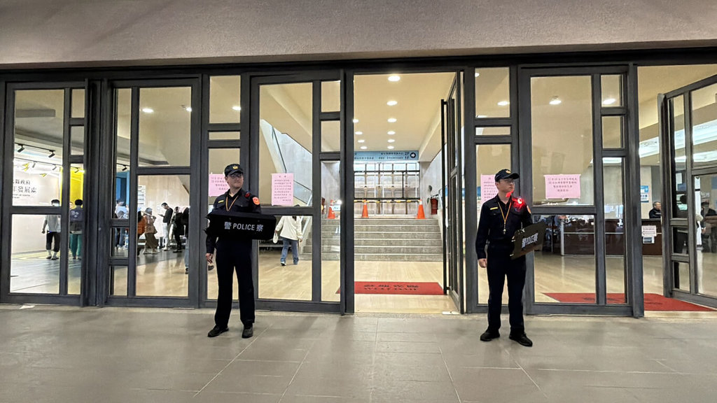 張文隨機攻擊案釀4死 各地耶誕跨年活動升高維安