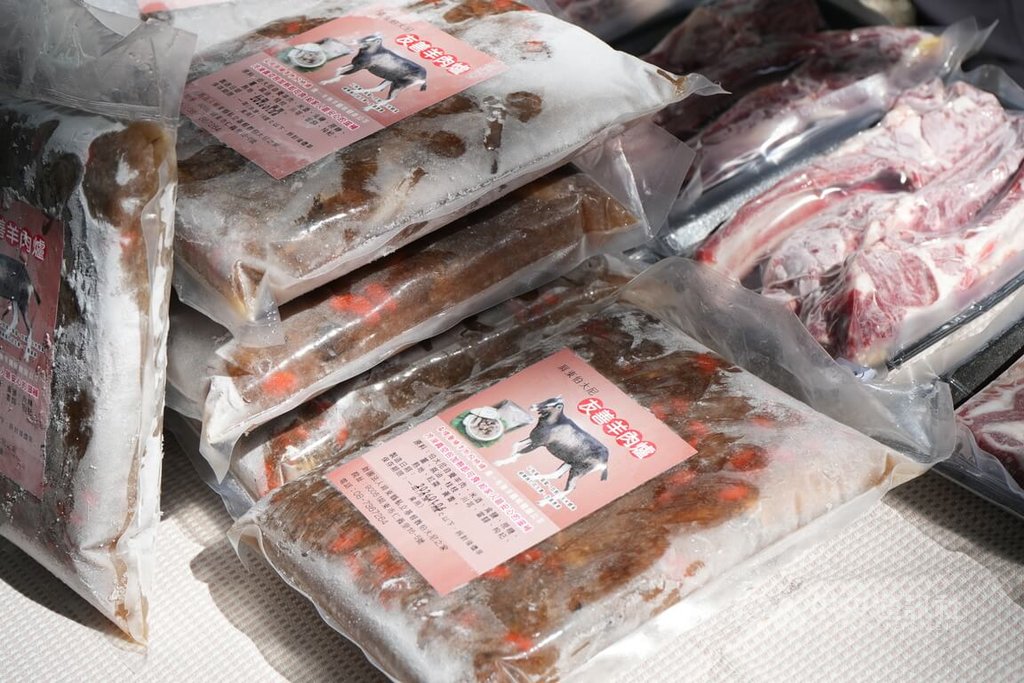 屏東伯大尼推憨兒親飼公益羊肉爐