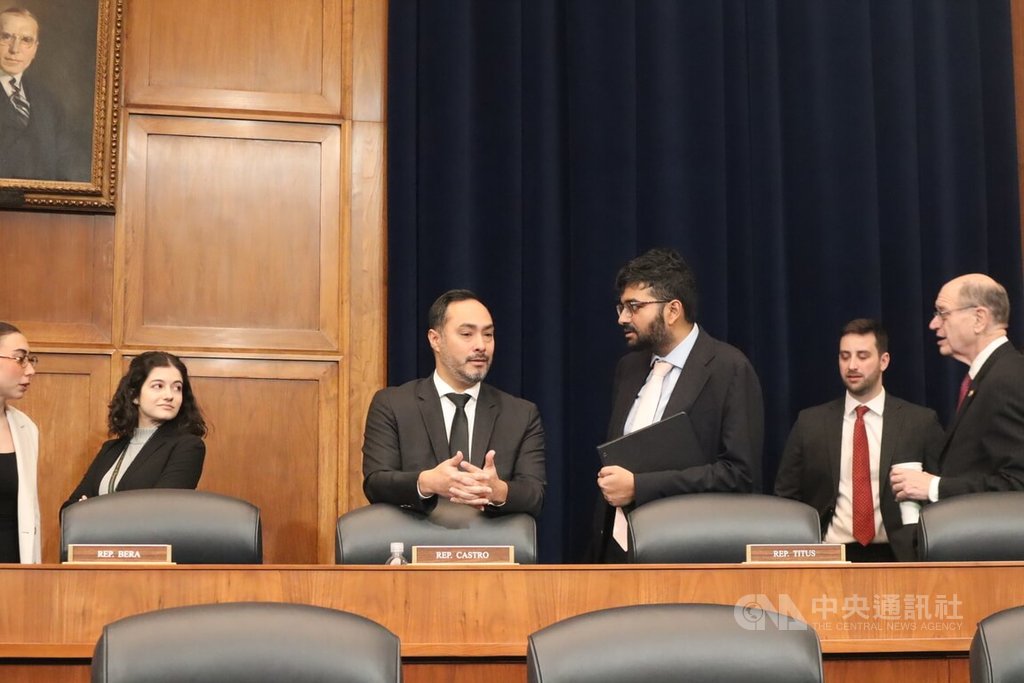 美國聯邦眾議院外交事務委員會議員