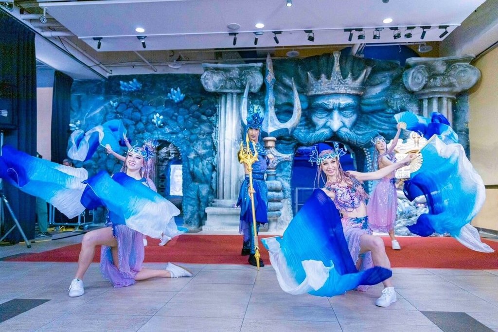 義大遊樂世界推出5D CAVE沉浸式劇場